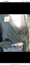Load image into Gallery viewer, Chunky Knit Cardigan
