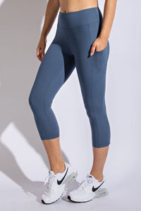 Capri Leggings